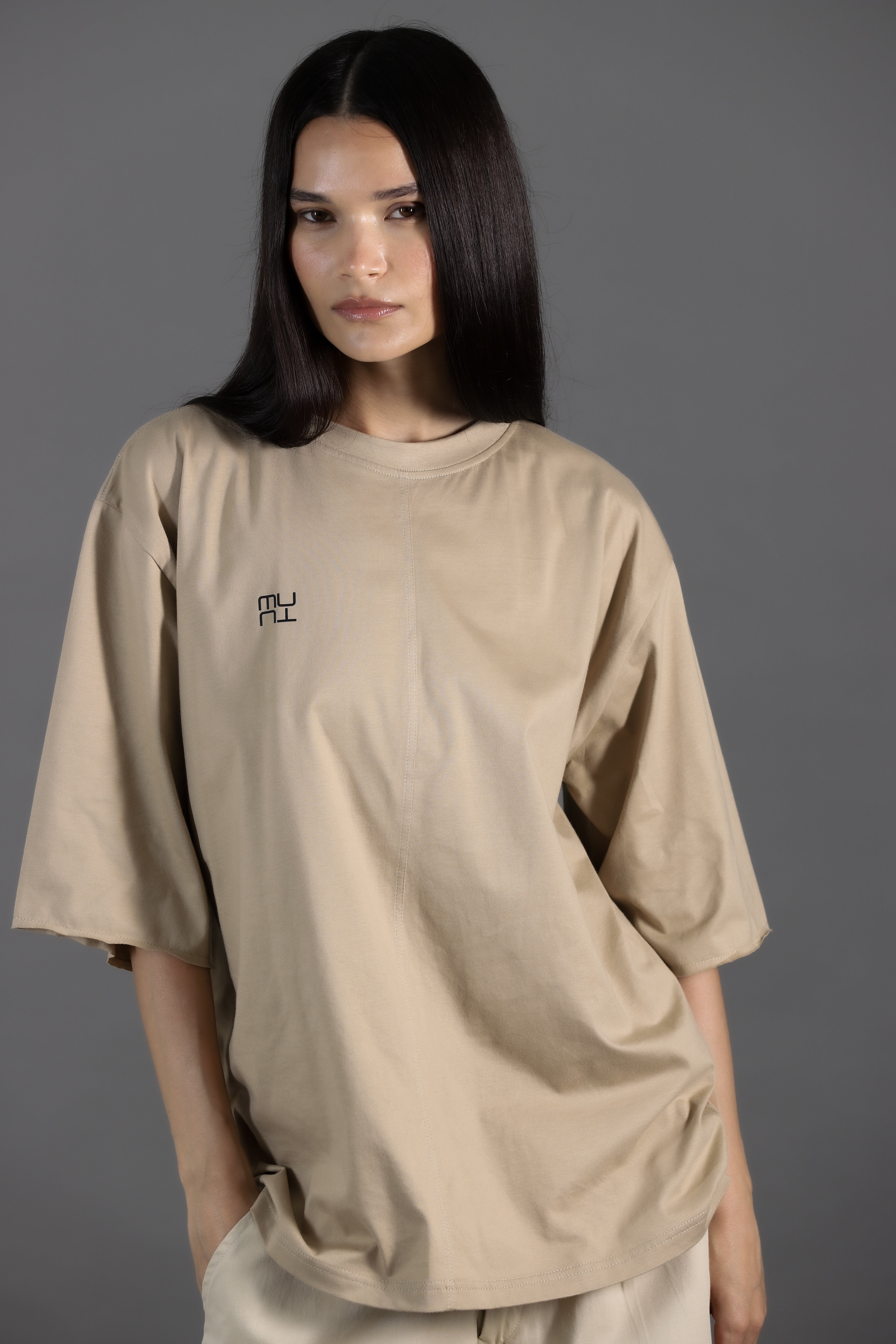 High Neck OVERSIZED Unisex T-shirt - MUTU Brand