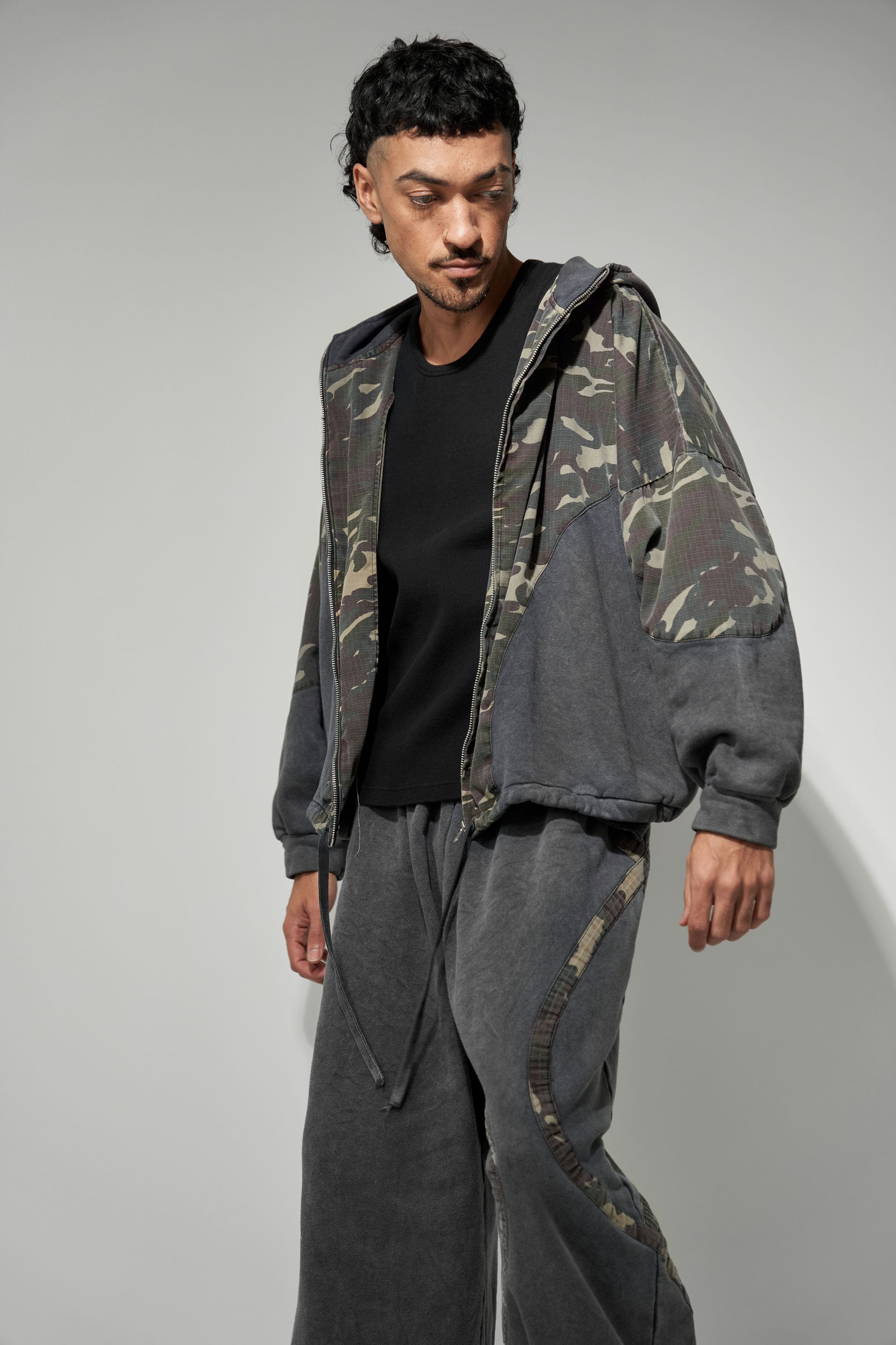 UNISEX TRACK SUIT "THE EXPLORER"