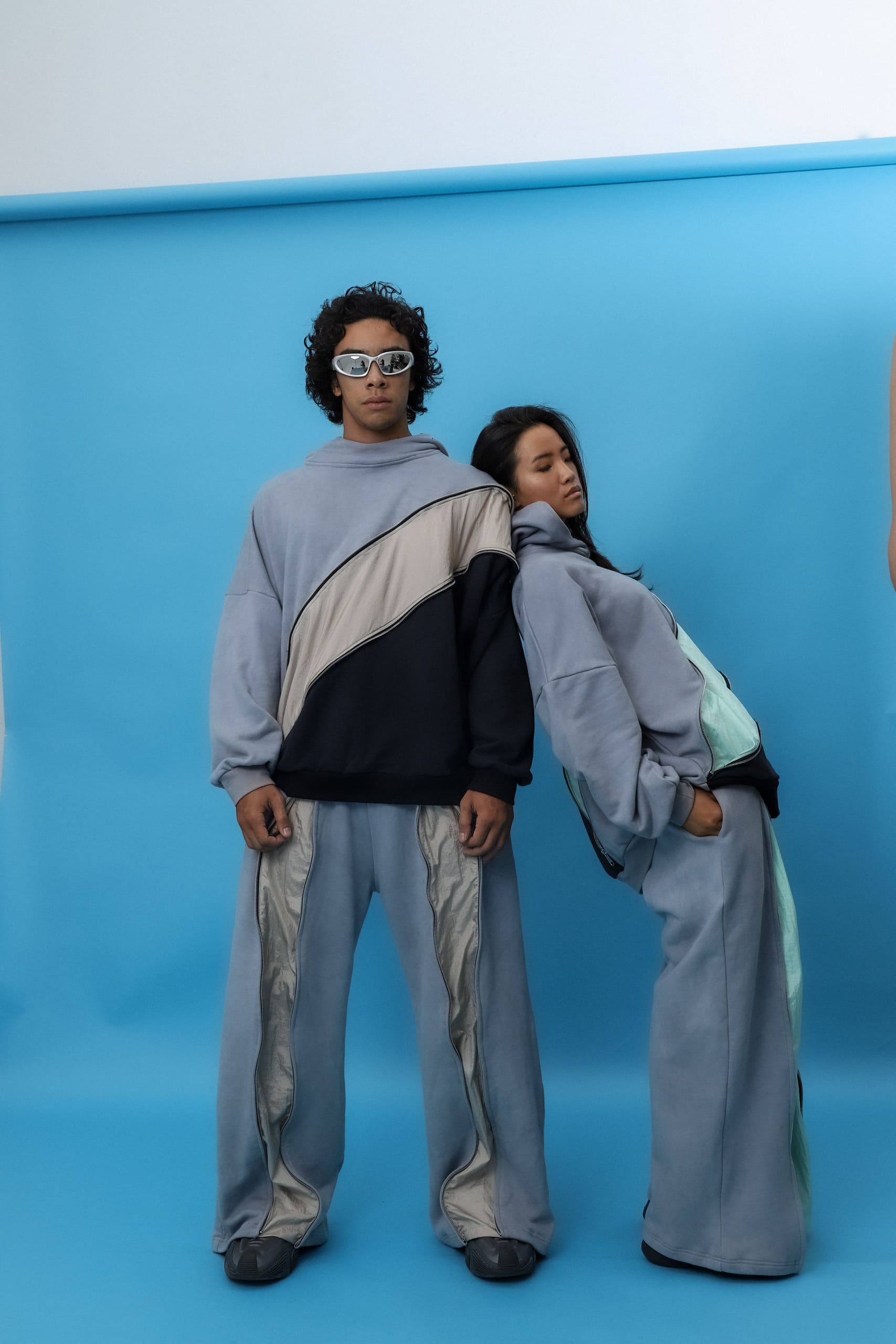 Oversized Hoodie & Wide-Leg Pants – Unisex Set