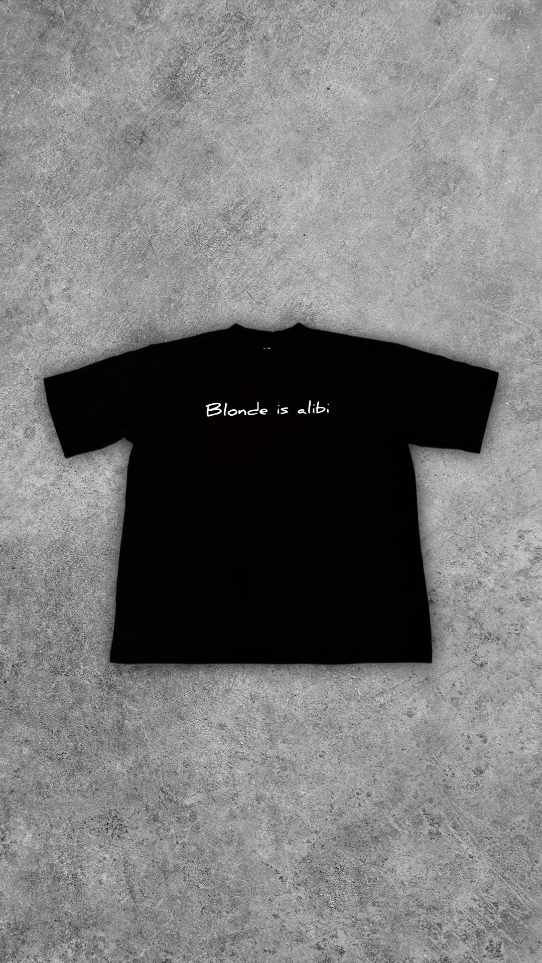 Oversized T-shirt (Blonde is Alibi) High Neck - MUTU Brand