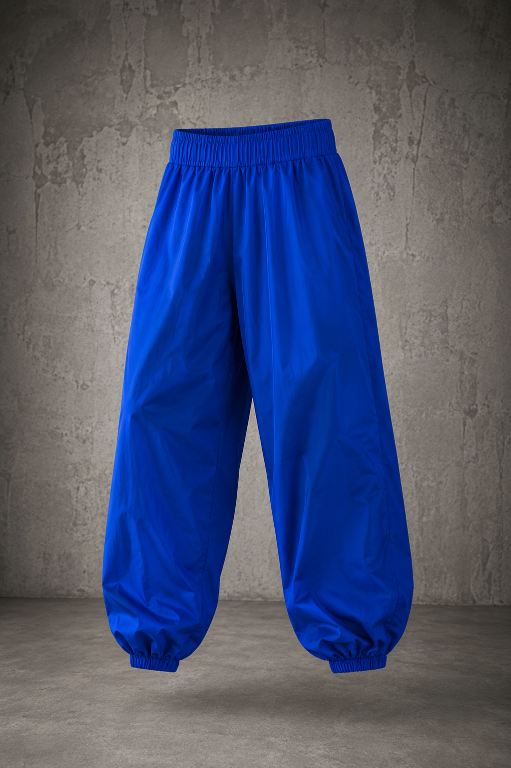 LIGHTWEIGHT JOGGER PANTS