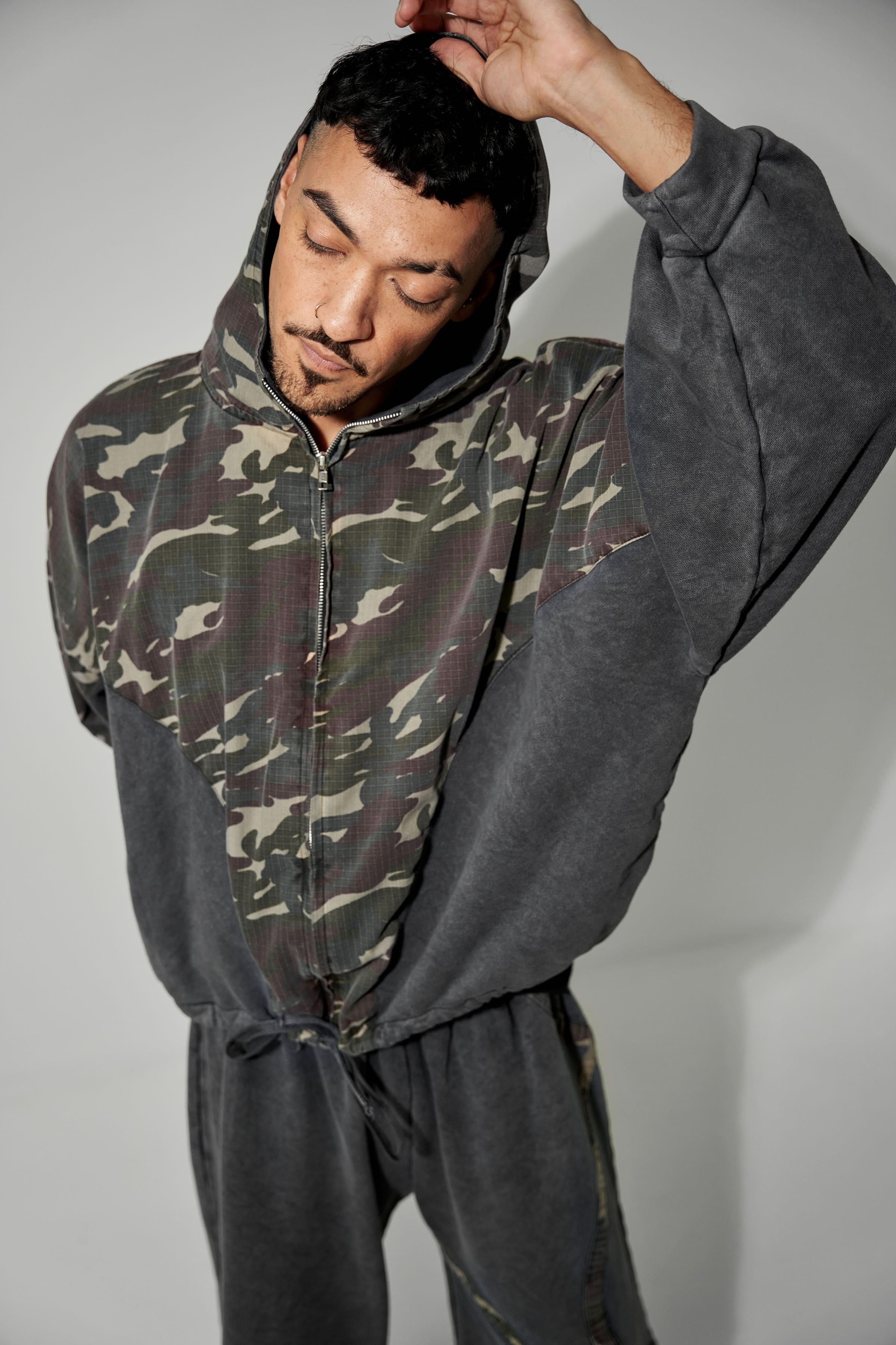 UNISEX TRACK SUIT "THE EXPLORER"