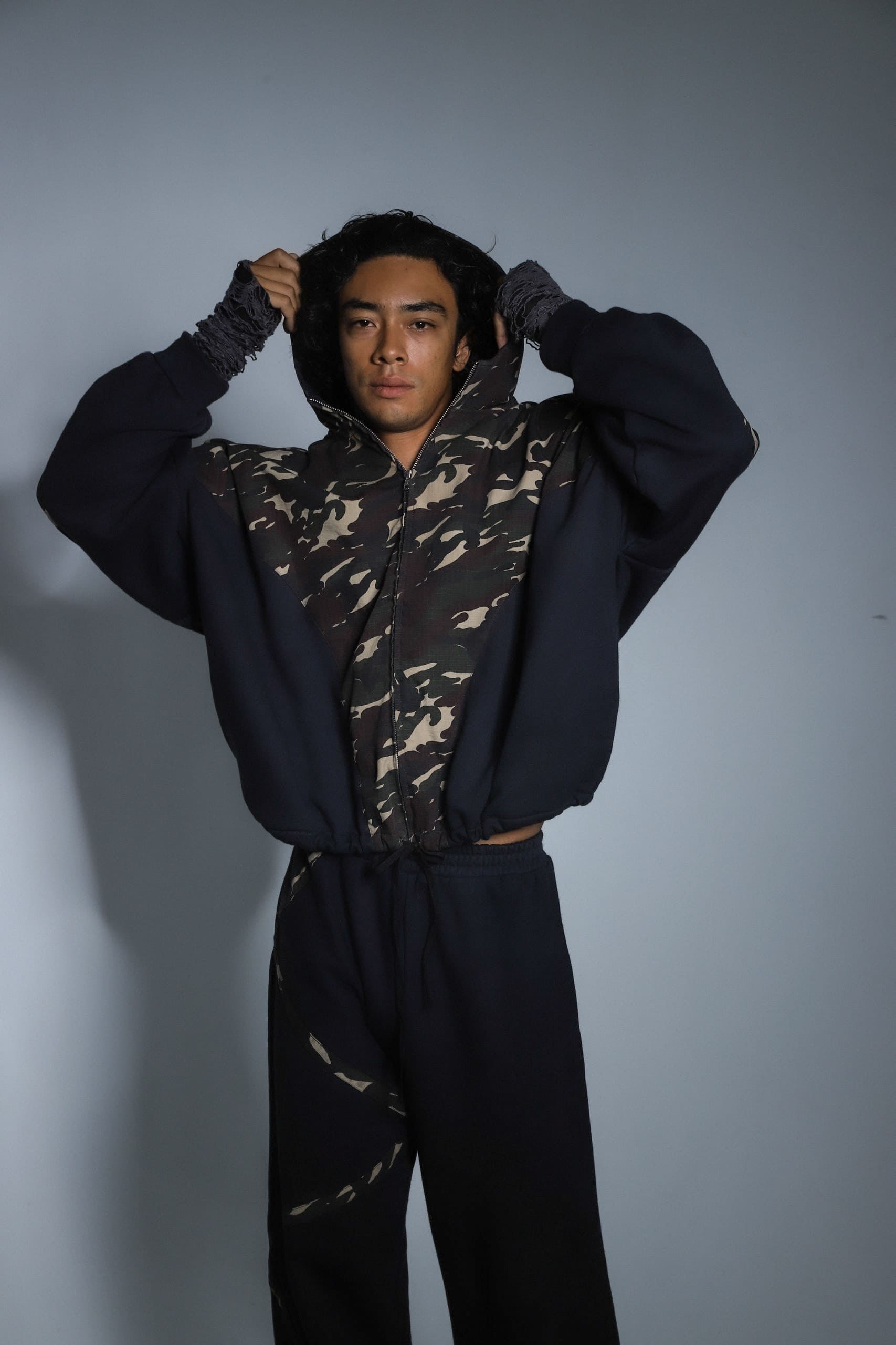 UNISEX SUIT "THE explorer"