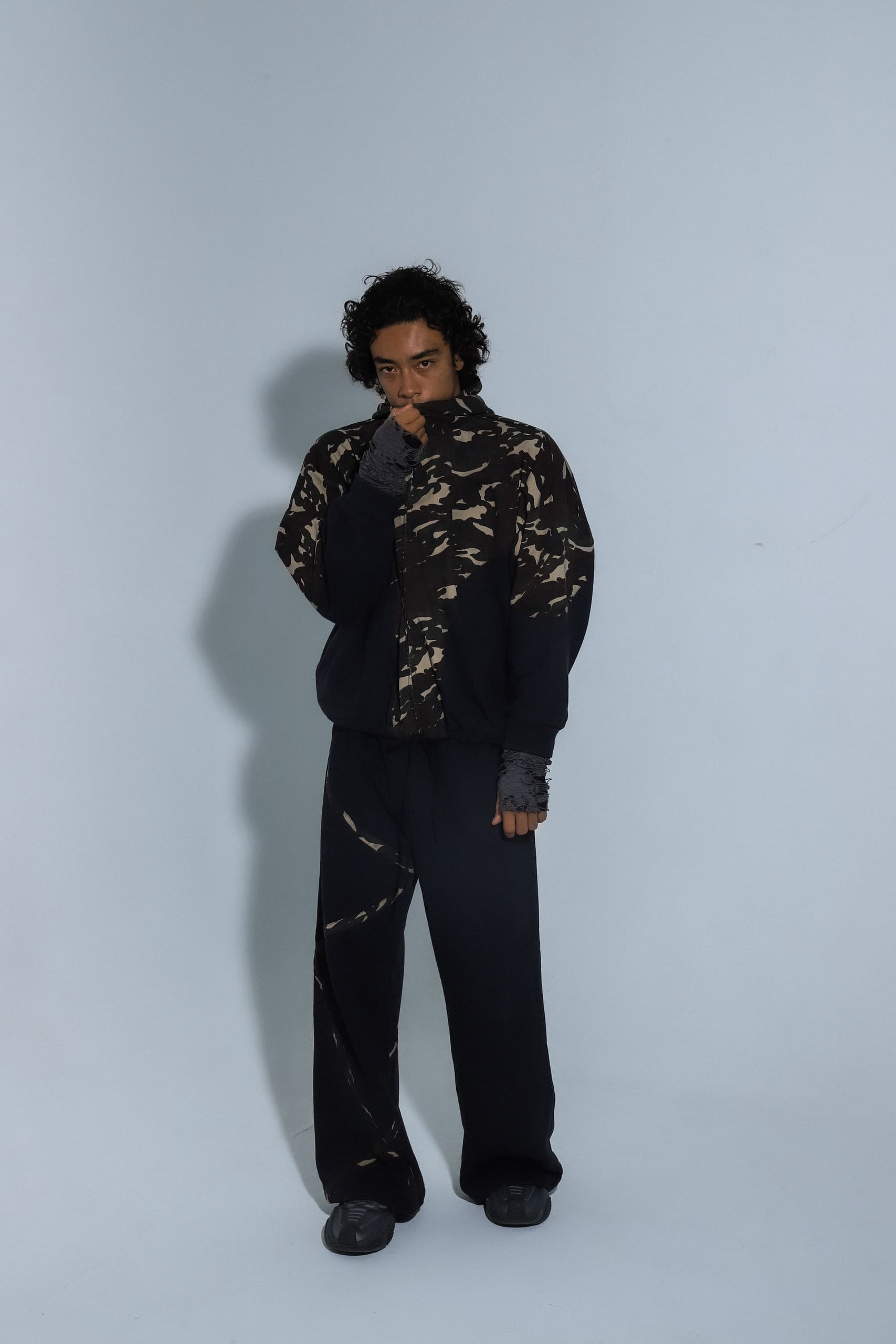UNISEX SUIT "THE explorer"
