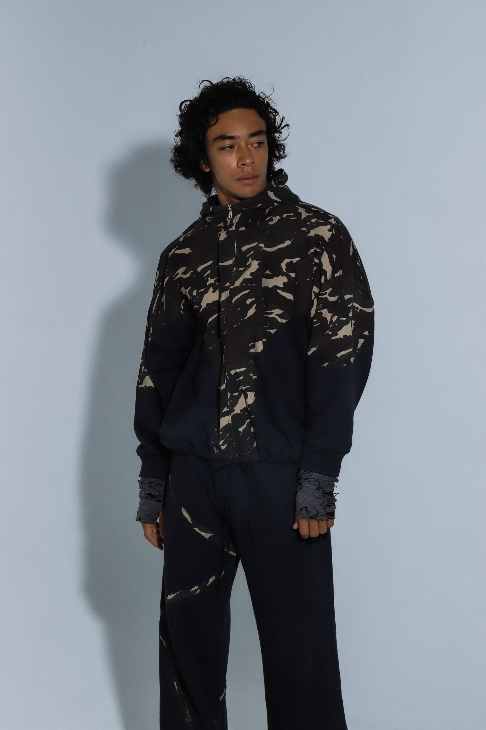 UNISEX SUIT "THE explorer"