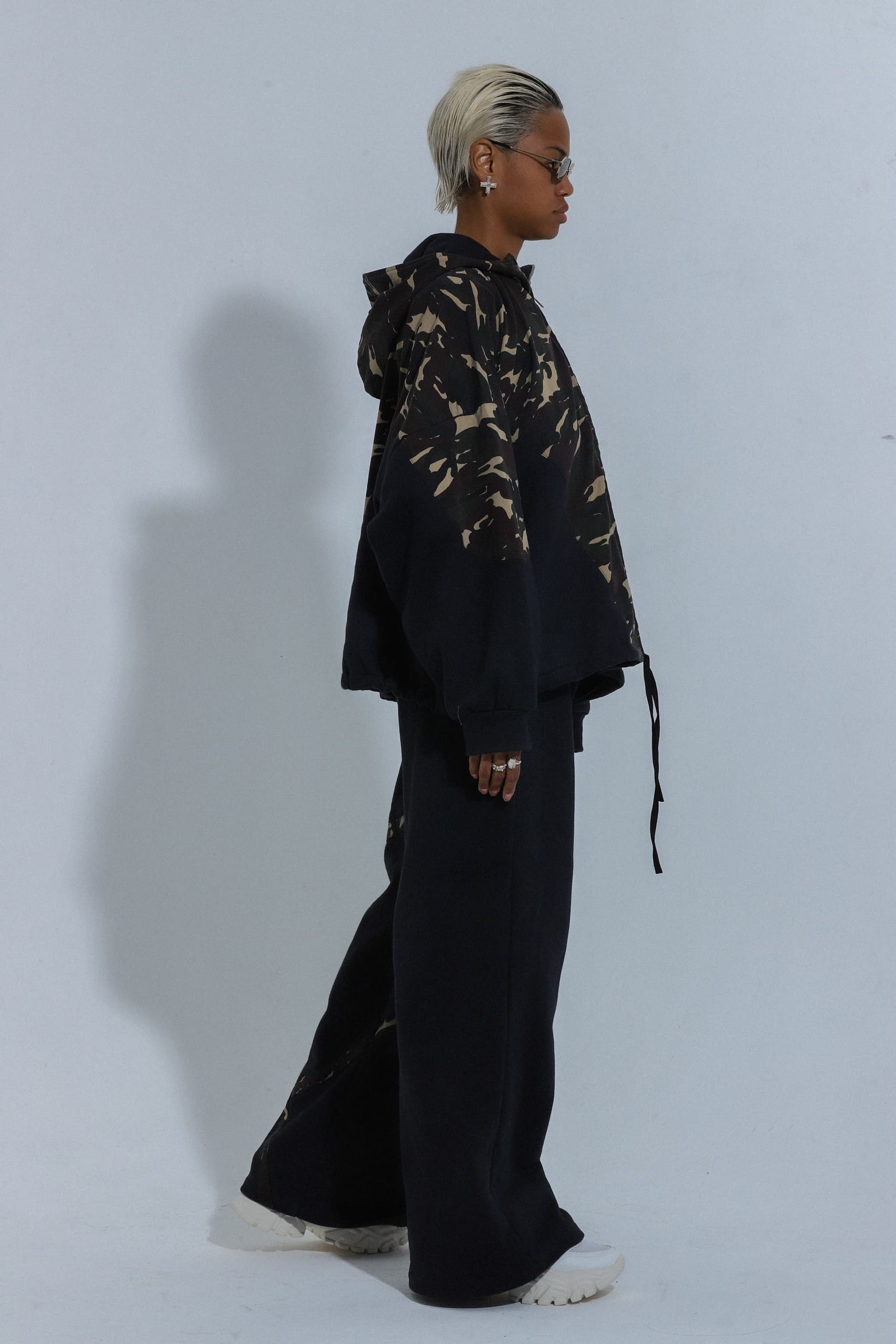UNISEX SUIT "THE explorer"