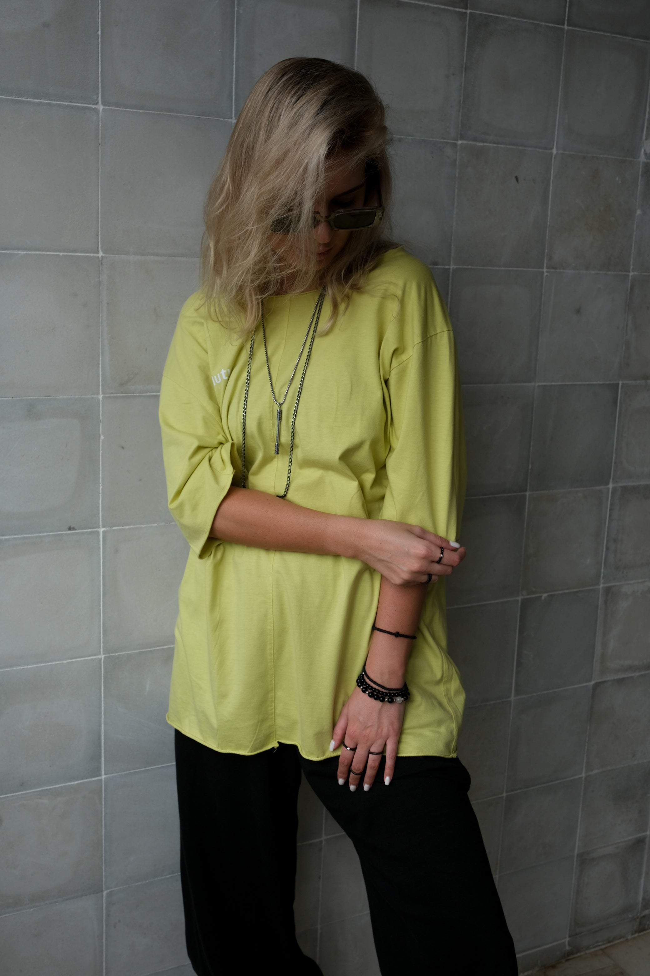 Wide Neck OVERSIZED Unisex T-Shirt