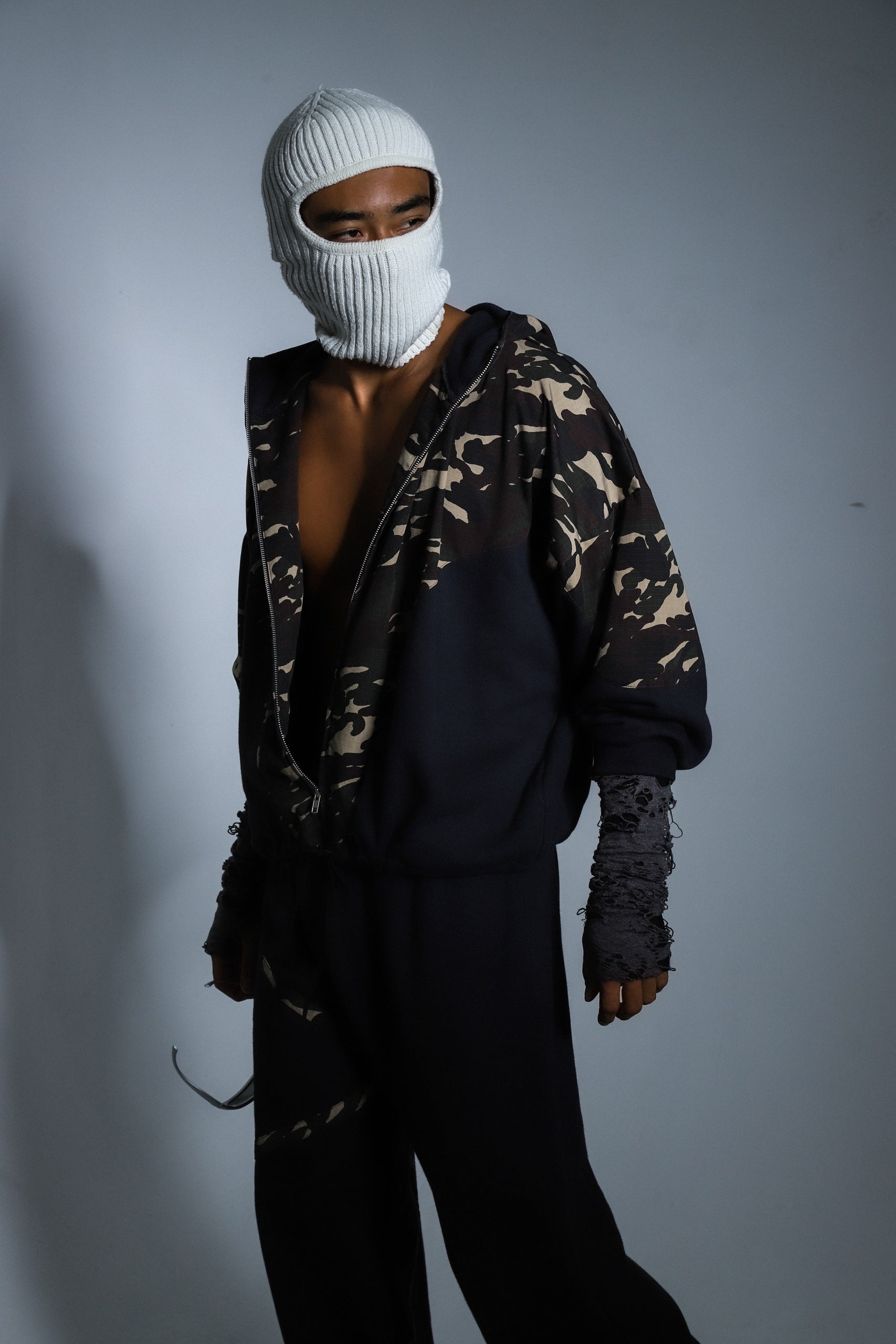 UNISEX SUIT "THE explorer"