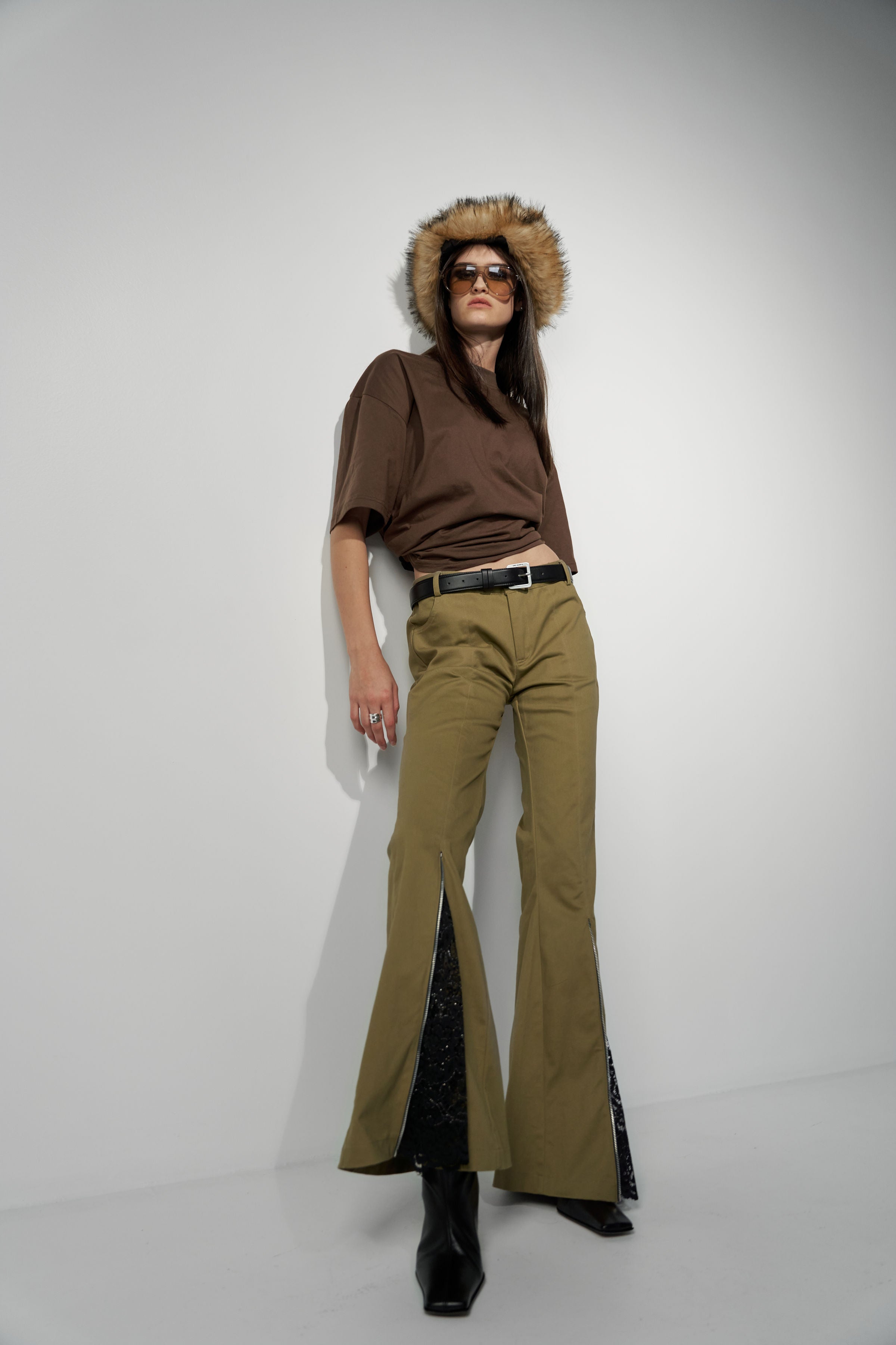 FLARED PANTS WITH LACE DETAILS
