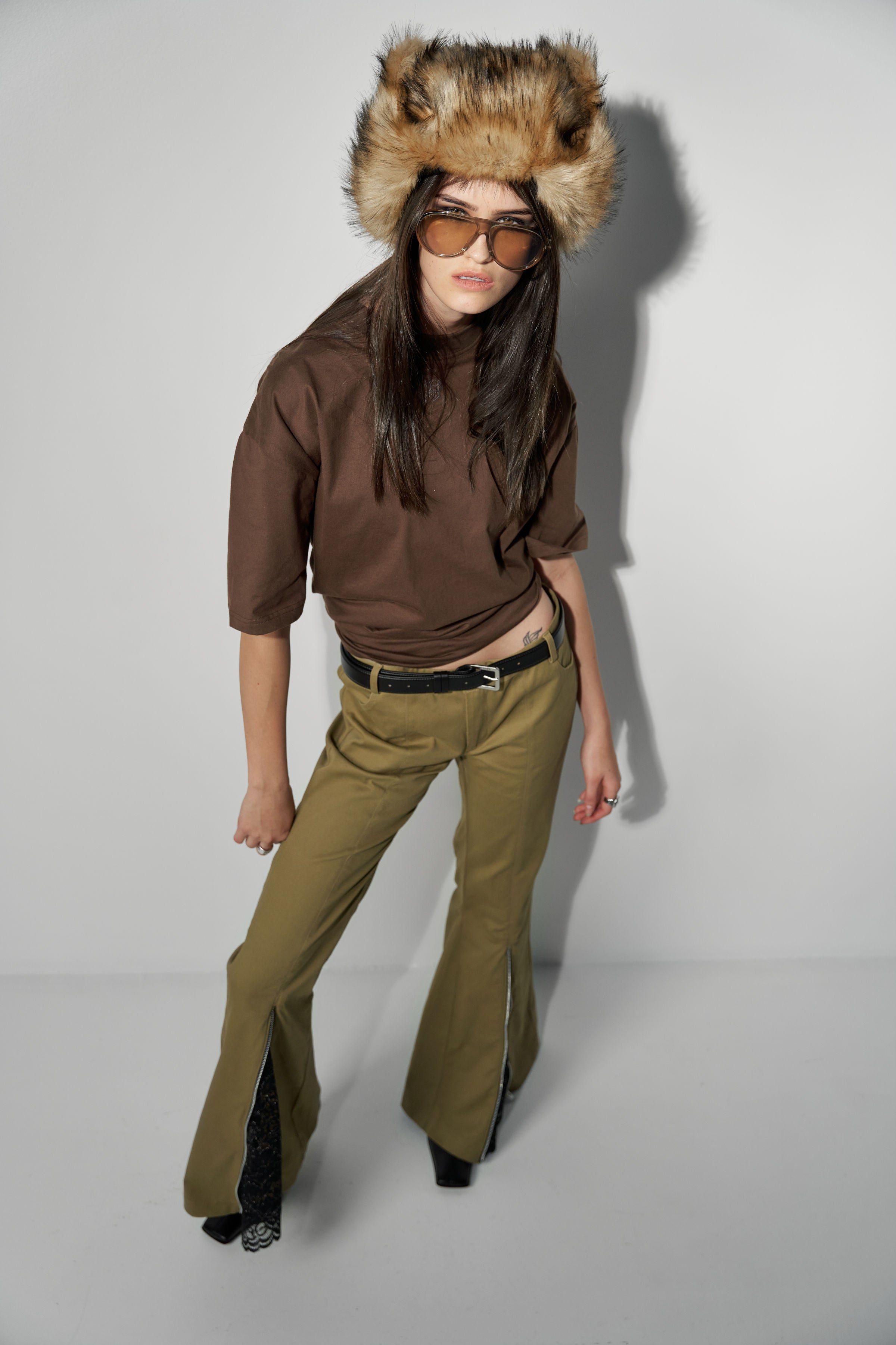 FLARED PANTS WITH LACE DETAILS
