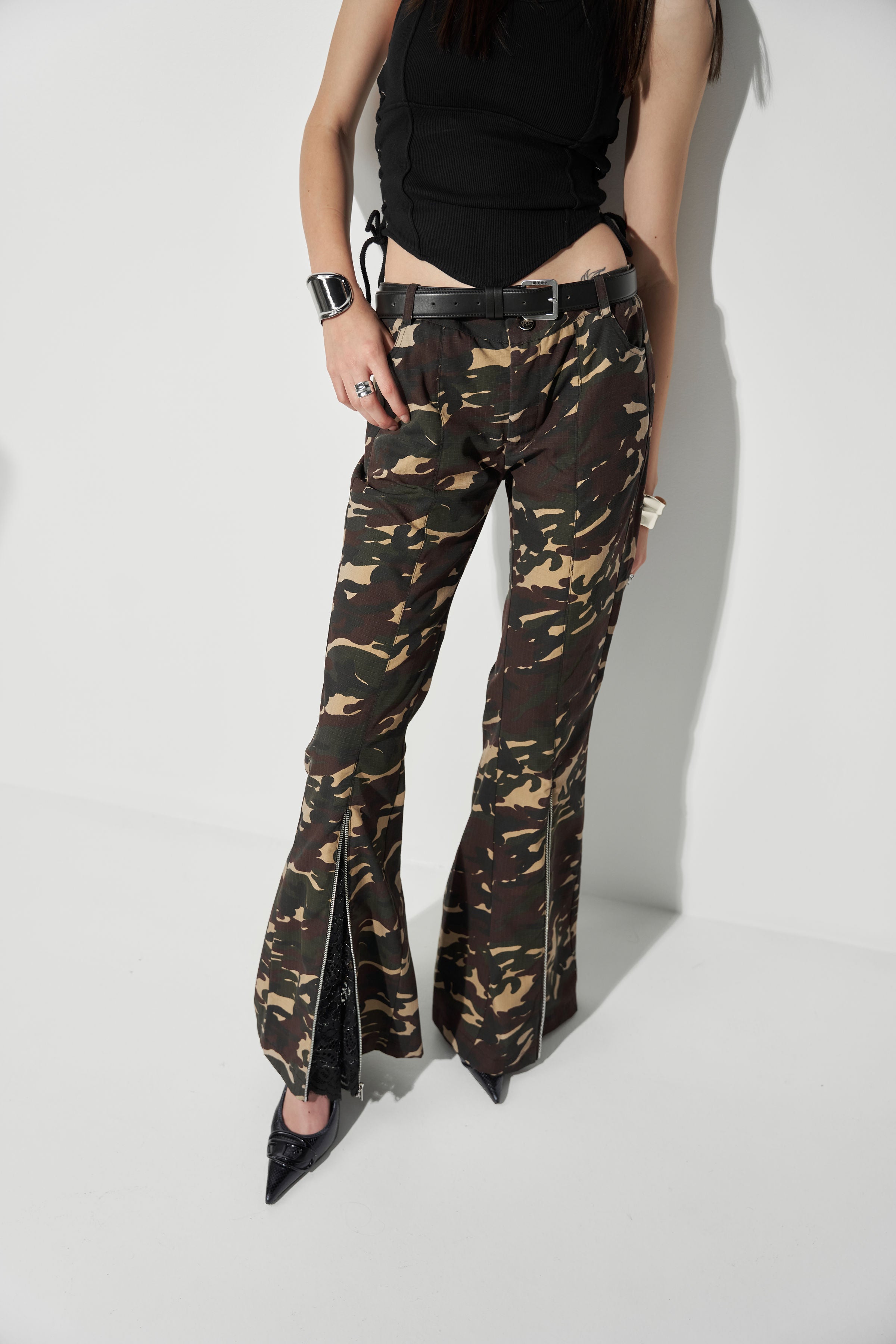 FLARED PANTS WITH LACE DETAILS
