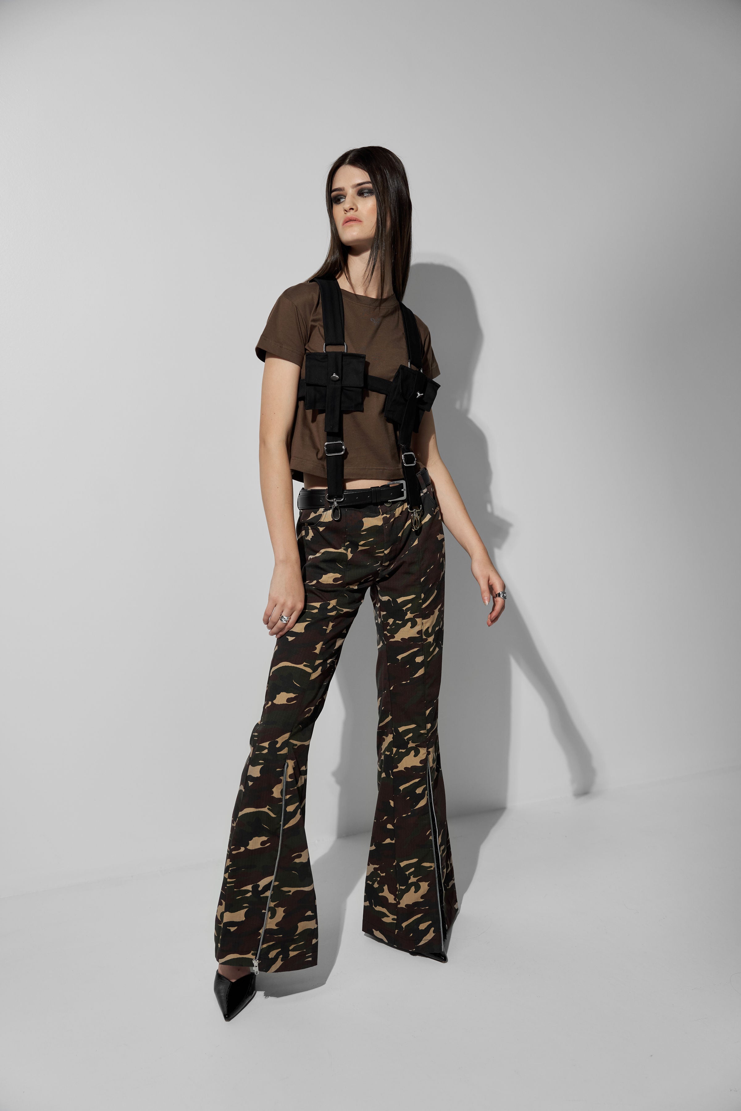FLARED PANTS WITH LACE DETAILS